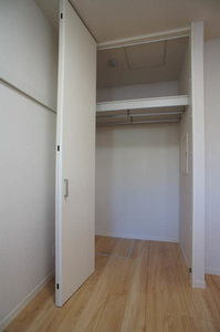 ７　Ｓ．Ｔ　Ｉｚｕｍｉ 102号-8