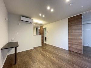 クレスティーク白金台 203号-2