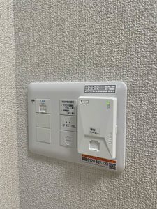 Ｃｏｍｆｏｒｚａ雑色 301号-10