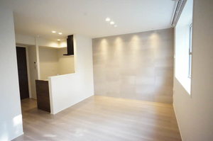 プレミアス弦巻 202号-2