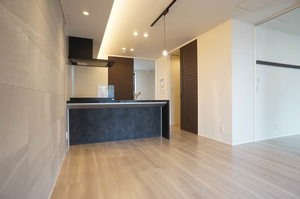 クロスサイド西麻布 401号-2