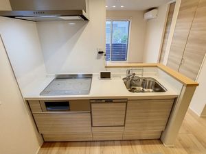 ヒルトップ　コート　ソレイユ 102号-3