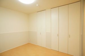 グローリー　コート 104号-5