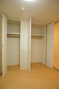 グローリー　コート 104号-6