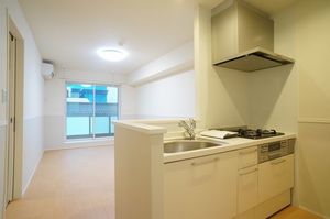 グローリー　コート 206号-3