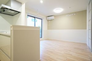 レーヴマニフィック平井 301号-4