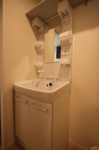 コロネード 302号-9