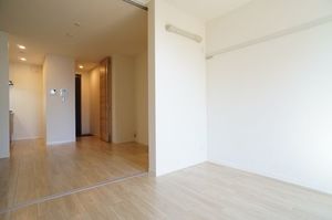 エバーグリーン 202号-2