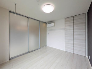 ＨＩＫＡＲＩ　ＥＡＳＴ 101号-6
