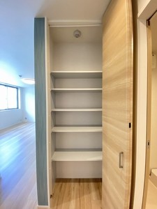 ＧＬＯＲＩＯＵＳ　ＯＮＥ 206号-5