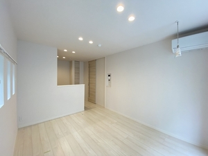 Ｂｅｌｌｅ　Ｎｏｙｅｒ 103号-3