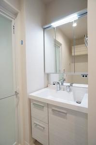 Ｓｈａ　Ｍａｉｓｏｎ　ＫＯＷＡ 203号-7