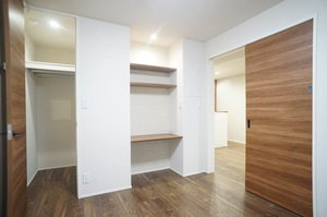 Ｐｌｅａｓｕｒｅ　Ｂｒｉｇｈｔ 302号-8