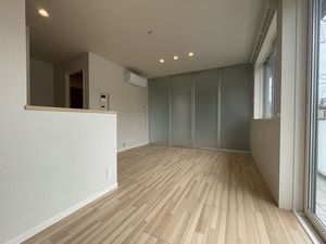 クレスト千住 202号-5