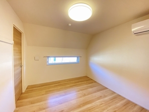 雄治レジデンス 302号-5