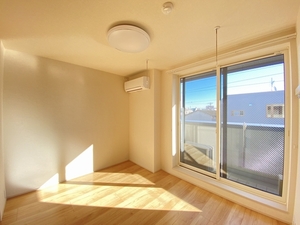 雄治レジデンス 302号-6