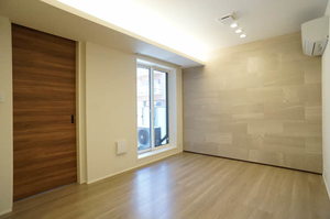 シャーメゾン　コーワ　ウエスト 302号-2