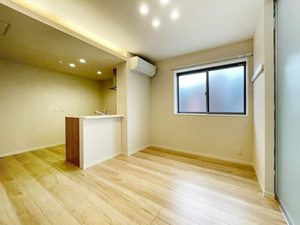 アイルシャイン 205号-2