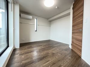 リヨン千代田 305号-4