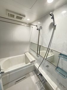 リヨン千代田 305号-5