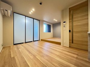 ヒルトップ白山 102号-3