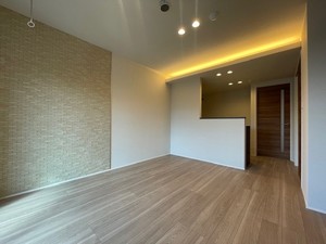 アズ＆レア 102号-5