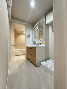 グランディール立石 302号-8