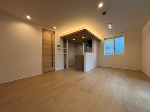 ヒュッゲ　ヤード 103号-2