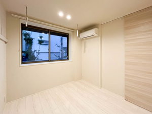 アルビオン　コート 105号-6