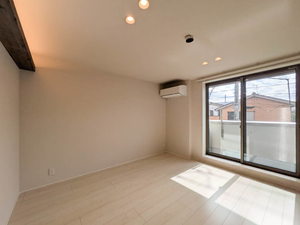 アルビオン　コート 207号-3