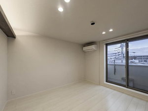 アルビオン　コート 307号-3