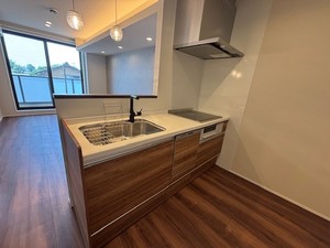 フォレスト　パス 203号-3