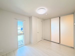 グリナージュ　リリア 301号-8