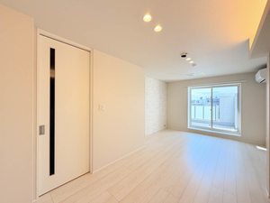 グリナージュ　リリア 404号-3