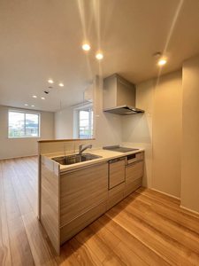 リノグレイス 202号-4