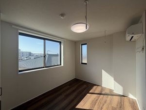 セントリビエ江北 302号-5