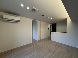 グランシャリオ 201号-3