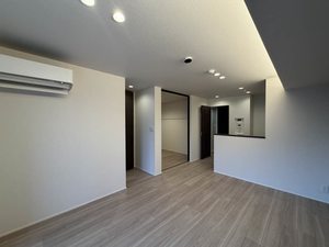 グランシャリオ 202号-3