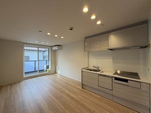 アーバングレイス 202号-2