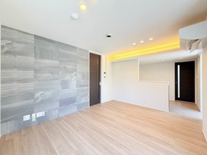 クレスティーク 101号-2