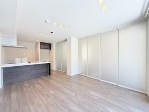 クレスティーク 103号-2