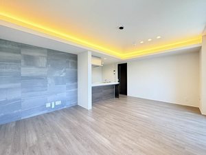 クレスティーク 206号-3