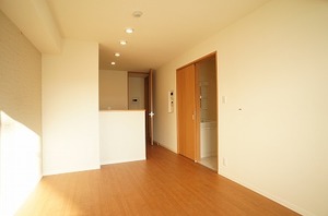 ヴェルジェ　ワイエス 301号-2