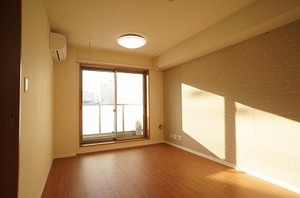 ヴェルジェ　ワイエス 301号-5