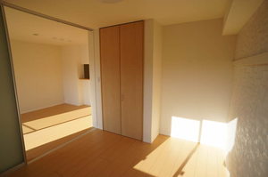 クロスコート 105号-5