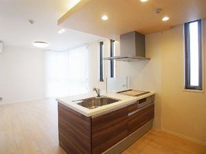 Ｓｅｒｅｎａｖｉｌｌａ 303号-2