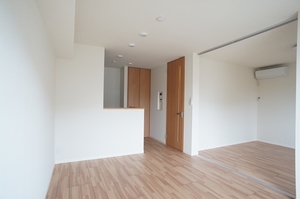 マロニエ 205号-2