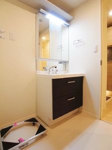 レフィアント 203号-8