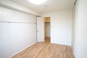 ヴェルメリオ 302号-9