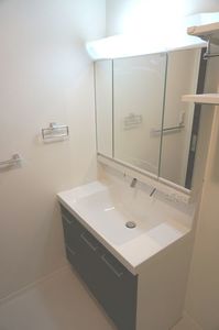 ガイア是政 弐番館 301号-8